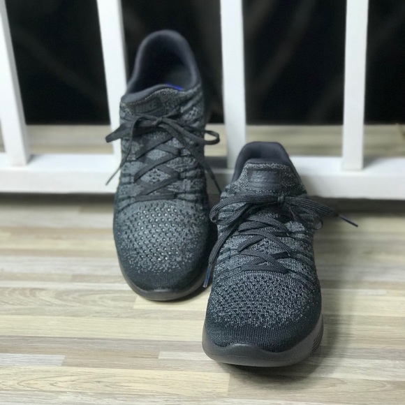 NWT Nike LunarEpic Low Flyknit 2 Black WMNS - Picture 3 of 8